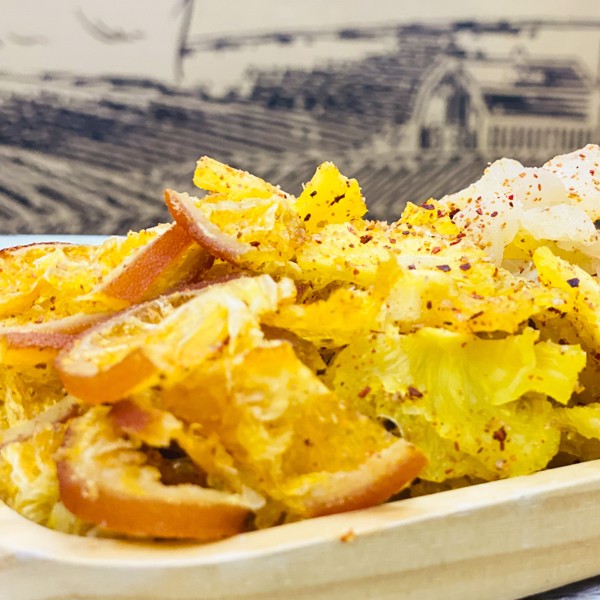 Cam sấy dẻo phủ muôi ớt LangBiang Food