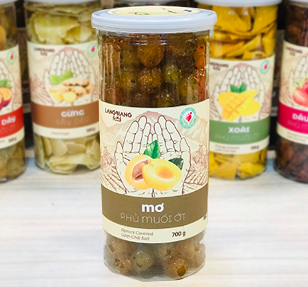 Mơ phủ muối ớt LangBiang Food hũ 700g